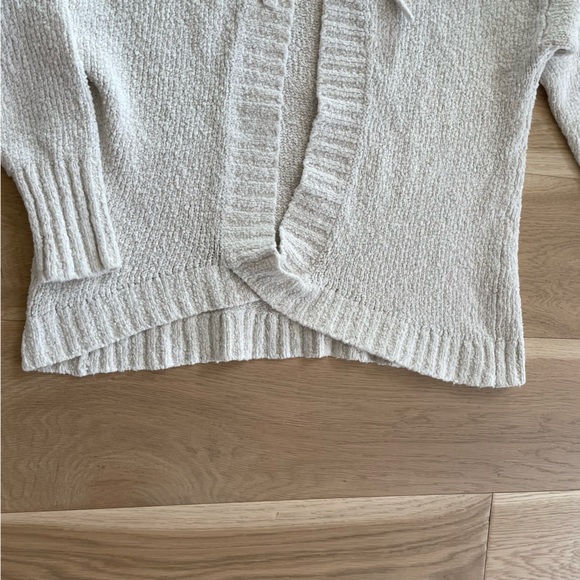AEO Cute Tie Open Back Cream White Knit Sweater - Picture 5 of 6